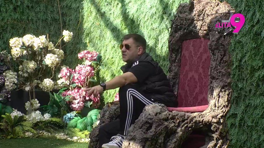 DRUŽENJE IM JE LAŽNO: Ivan tvrdi da Maja koristi druženje sa Aneli kao PARAVAN jer joj se dopada Asmin, pa otkrio da je njegovo srce ZAIGRALO zbog ove učesnice! (VIDEO)