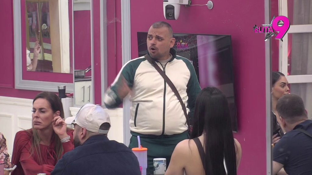 Blam nad blamovima! Bora Santana, kao da ništa nije uradio, izvinjava se Anastasijinoj porodici, Ivan demolirao Đukića (VIDEO)