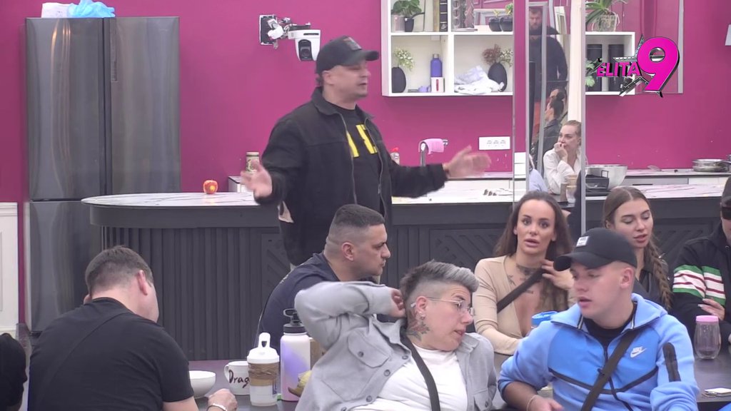 Pukao! Uroš Stanić ne krije razočaranje u Anitu, skočio i sve joj sasuo: Rekao sam joj da... (VIDEO)