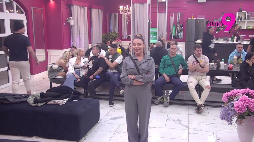 Pomrsila konce, a ništa nije uradila! Sofija s osmehom dala sud o odnosu Mine i Terze, evo da li se bude STARE VARNICE (VIDEO)