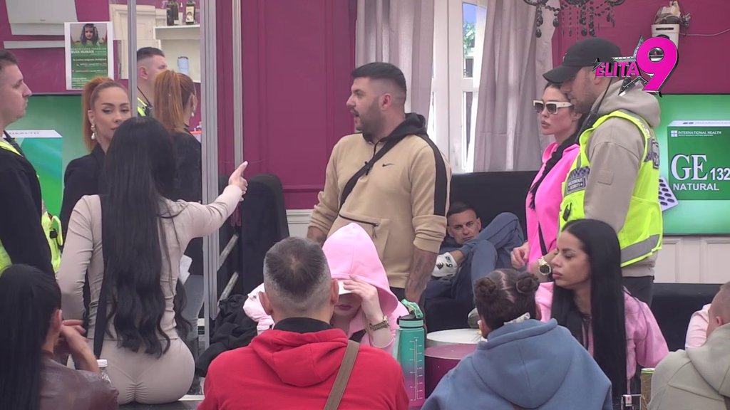 POKUŠAVA DA JE UPECA NA TO: Stanija tvrdi da Asmin ima ŠABLON po kom funkcioniše sa ženama: RADI SA NJOM ISTO KAO SA MNOM! (VIDEO)