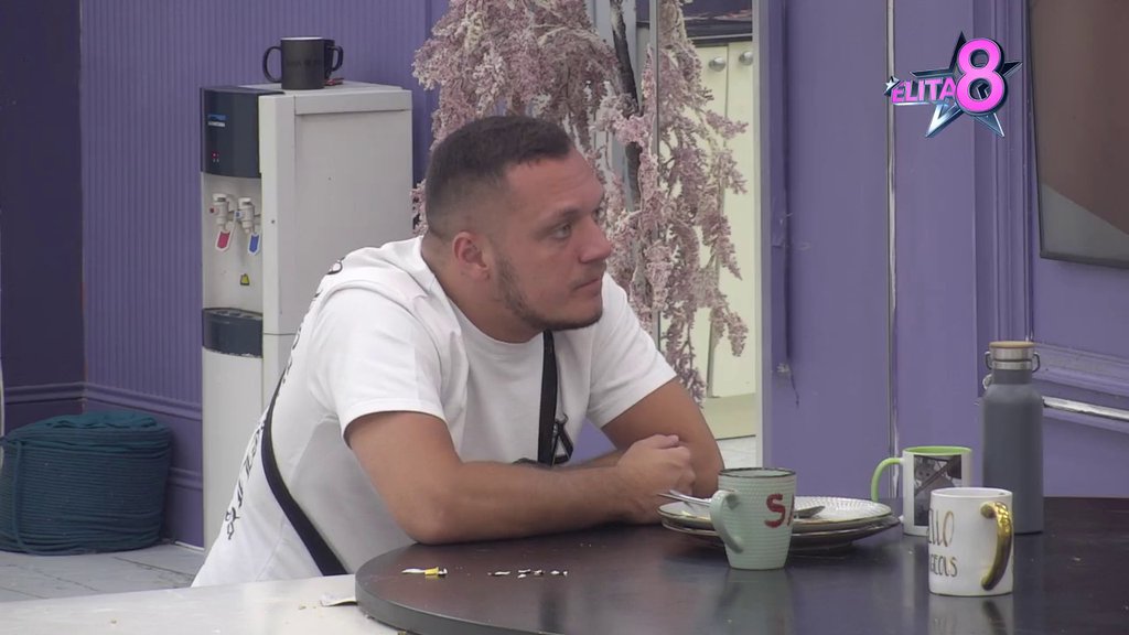 Anđela ponovo pala na Gastoza: Uspeo da je obrlati za dve sekunde, pa joj zadao nikad bolniji udarac! (VIDEO)