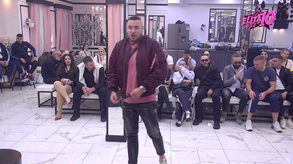 Kada joj je loše, ja sam oslonac, DEBIL! Car misli da Anđela priča nebuloze, nazvao je LOŠIM ČOVEKOM, pa priznao: Jako je jadno i... (VIDEO)