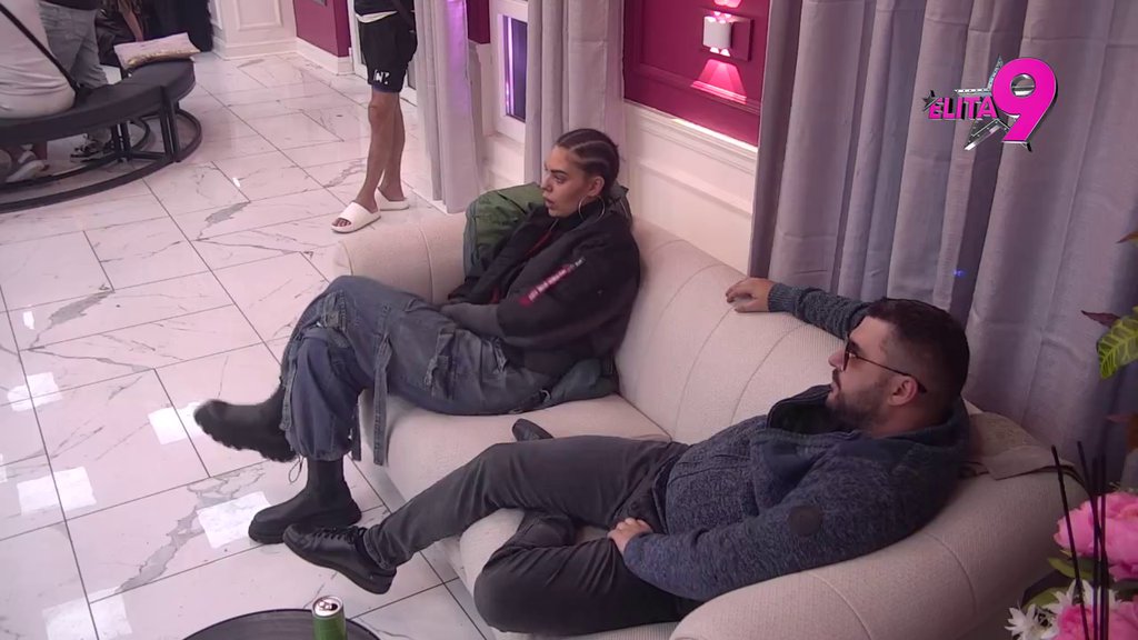 Vratio ih na fabrička podešavanja: Uroš raspalio brutalnu paljbu po Teodori i Filipu, sasuo im žestoku istinu u lice! (VIDEO)