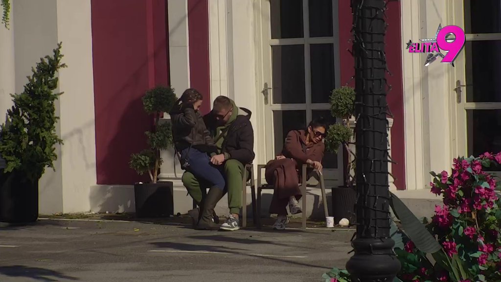 Breskvice i kajsijice! Janjuš komentarisao Sarine prirodne grudi, ona se rastopila! (VIDEO)