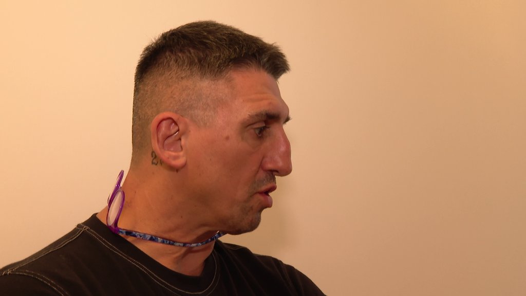 ONA JE ULIČARKA KOJA SE NA HODOČAŠĆU OPIJA! Kristijan Golubović žestoko osolio po Mini Vrbaški, pa otkrio: KRISTINA JOJ JE DAVALA NOVAC... (VIDEO)