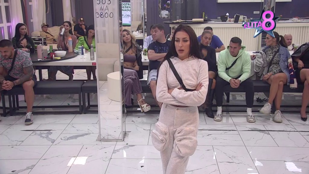 Zaklele smo se jedna drugoj... Matora spremila žestoke tužbe za Stefani i Munju, a posebne reči sačuvala za njenu majku Ninu!(VIDEO)