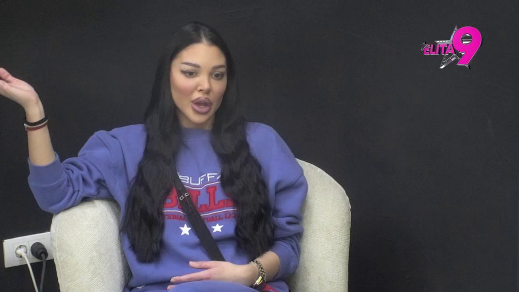 ON JE ĐUBRE BESKARAKTERNO: Maja repetirala vređalicu, usmerila je ka Janjuševom pravcu, istakla da je oličenje neostvarenog muškarca, pa potkačila Filipa: NE ZNAM KAKO SME U OČI DA ME POGLEDA!  (VIDEO)