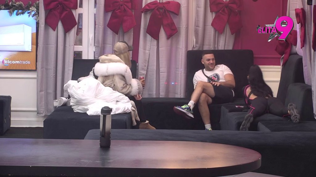 Filip i Maja glavna tema! Aneli i Anđelo je ispresecali pitanjima, ona ne zna na čemu je (VIDEO)