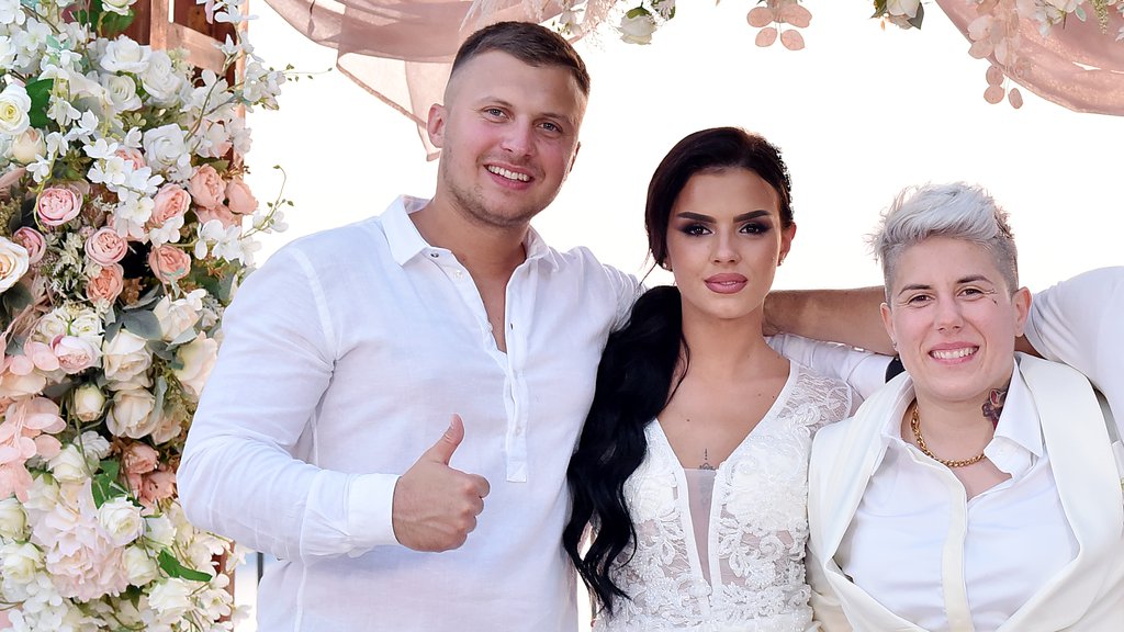 GDE SU MU KODEKSI, PRESMEŠAN JE! Nakon što su prepiske Stefana i Anite obelodanjene, oglasila se njena drugarica i upropastila Karića, a evo šta kaže o emocijama prema Anđelu i s*ksu sa Đukićem!