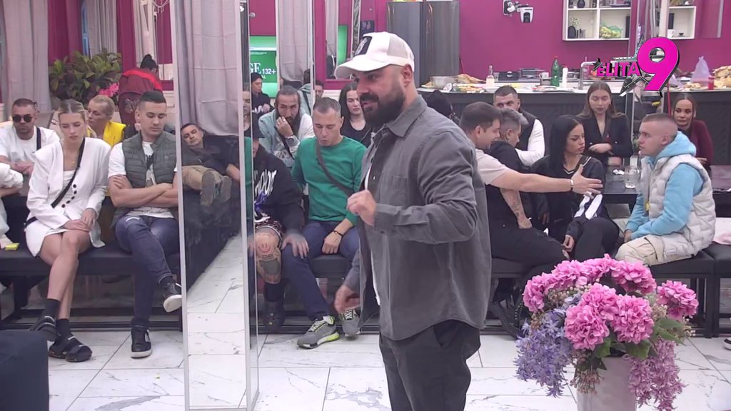 Anđela ne vadi iz usta: Aneli ne može da podnese Lukin glas, Vujović skočio na nju i Asmina, izvređao ga kao nikad (VIDEO)