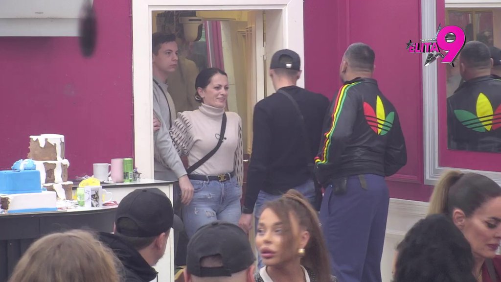 Obezbeđenje uletelo poput furije! Aneli ponovo pomrsila sve konce: Bora zbog nje nasrnuo na Nerija i Hanu! (VIDEO)