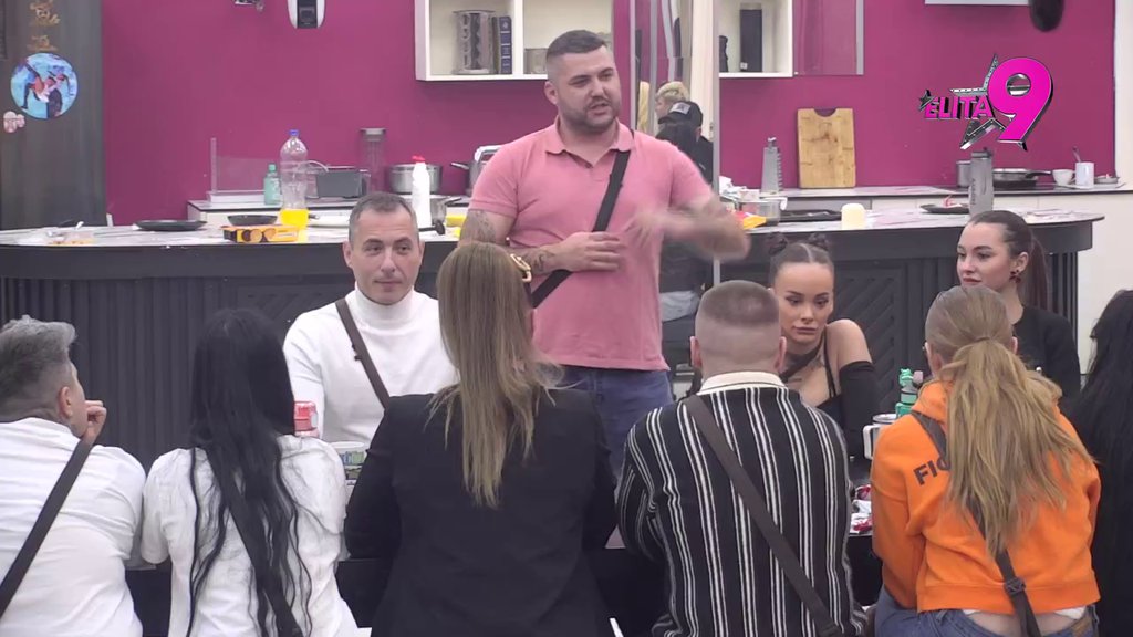 Zaljubila se, pa šta, treba i ona da živi: Asmin dao Kačavendi vetar u leđa, Maja je nahvalila: Mnoge klinke treba da se ugledaju na nju (VIDEO)