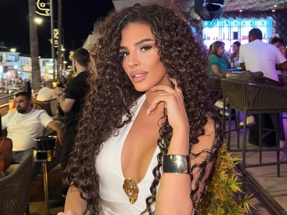 Čovek je ružan iznutra i pogan: Ena reagovala na Mikijevo ponovno obesmišljavanje njene ljubavi s Pejom, pa se obratila Asminu