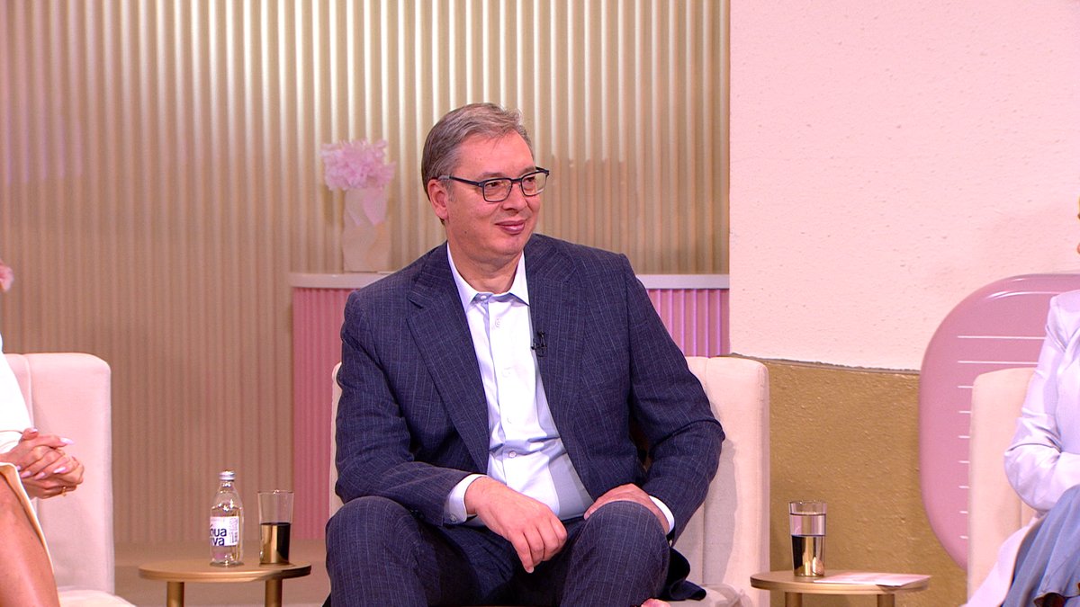 Karleuša postavila Vučiću INTIMNO PITANJE, pa pomenula i '50 NIJANSI SIVE'! Ovo zanima sve žene u Srbiji: Evo šta joj je odgovorio