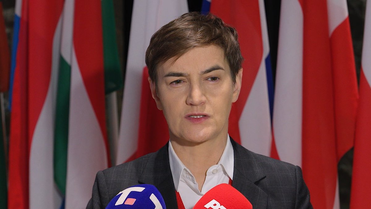 ‘Imamo lidera blokadera koji je rektor i hoće da bude i političar’ Brnabić sa Blondelom o Đokiću (VIDEO)