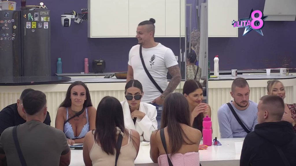 Još jedan nož u leđima Ene Čolić: Ovo je noć u kojoj su je svi izdali, posle Karića i Terza stao na Anelinu stranu! (VIDEO)