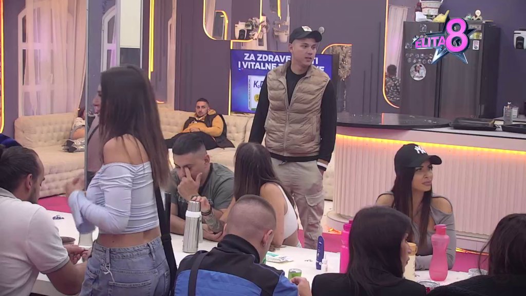 I dalje je voli: Peja priznao da želi da bude sa Enom napolju, a onda je Uroš otkrio zašto misli da ga Karić MRZI (VIDEO)