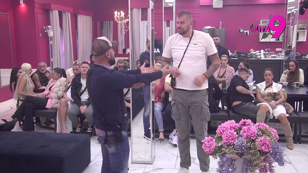 Ja nju znam kako diše: Alibaba i Janjuš udruženim snagama urnišu Luku, sve više ga ubeđuju da ga Aneli ne voli! (VIDEO)