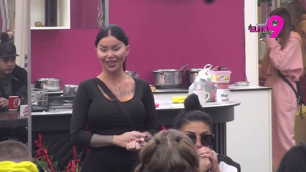 PREVARILA GA JE I NAVUKLA DA SE ON NJOJ IZVINI: Vanja Živić stavila Teodoru na stub srama, Uroš jedva dočekao da oplete po Filipu: GLUMI ŽRTVU I LUKAVO ĆUTI! (VIDEO)