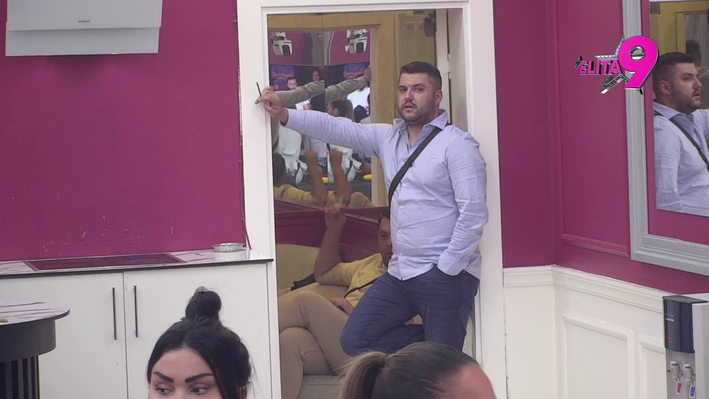Sateran u ćošak: Luka ponovo zaobravio da ima verenicu, pa otkrio zašto mu Alibaba nije prepreka do Maje! (VIDEO)