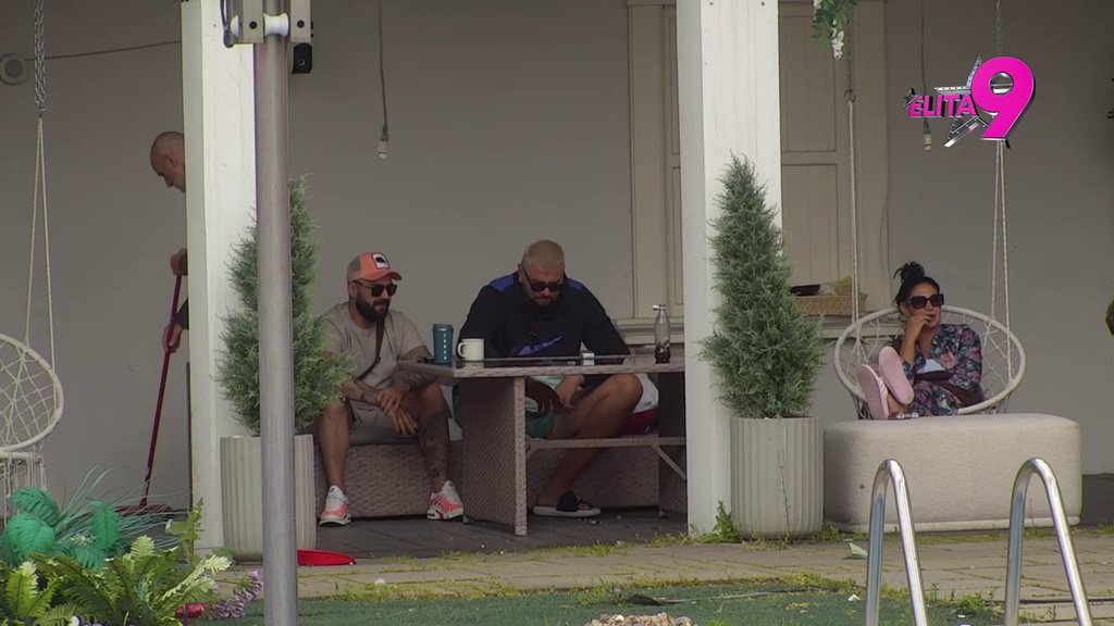 Umiru od smeha: Janjuš i Luka se nikad žešće posprdali sa Sofijom, ne mogu da veruju koliki je lažov! (VIDEO)