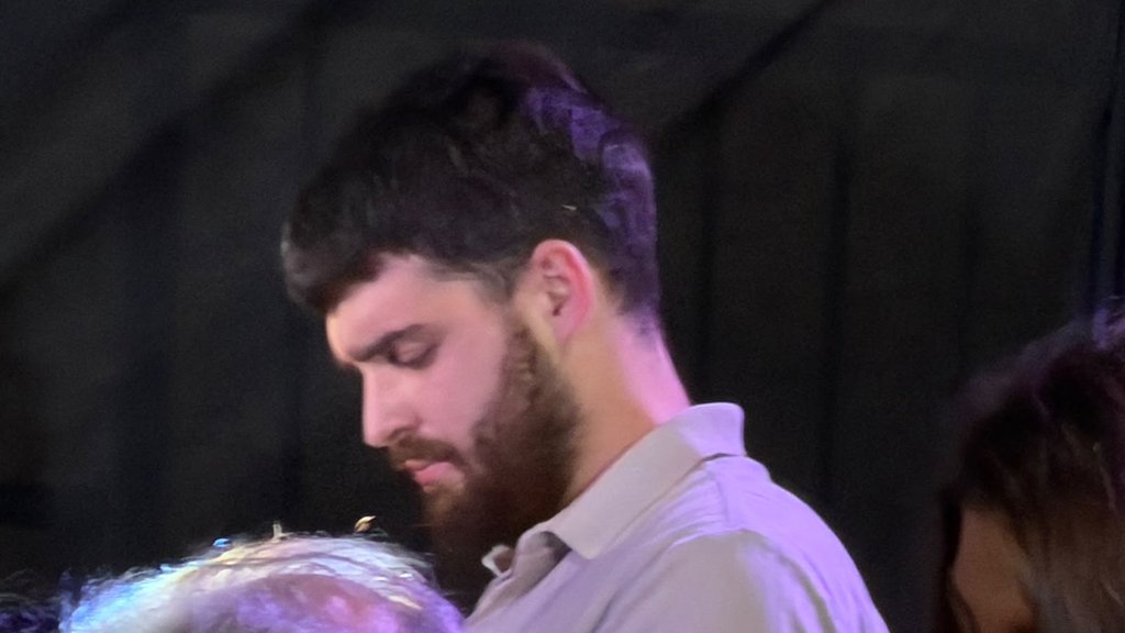 Pink.rs paparaco! Zapušio usta zlim jezicima: Sin Milene Kačavende stigao na superfinale Elite 9, i pored silnih afera stao uz majku (VIDEO)