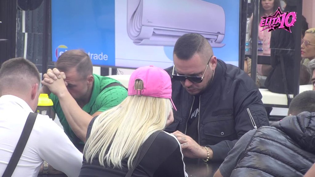 Muk u Beloj kući! Janjuš otkrio šta misli o Caru posle svega, on spustio glavu (VIDEO)