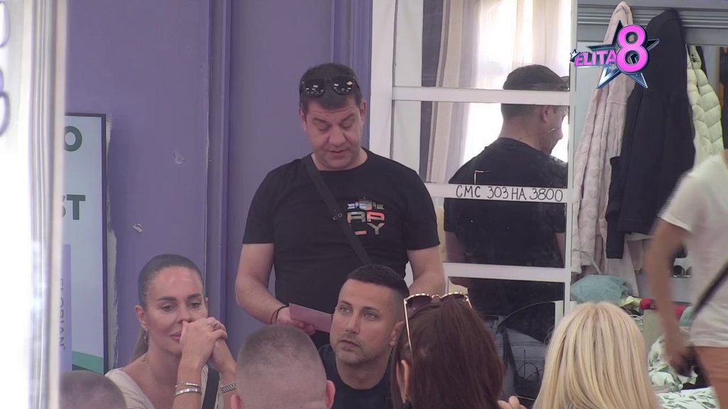 TRENUTAK ISTINE: Sanja saznala kako njena mama gleda na surove uvrede koje je uputila Marku, pa se obratila Satefanoviću! Nastao MUK u Beloj kući! (VIDEO)