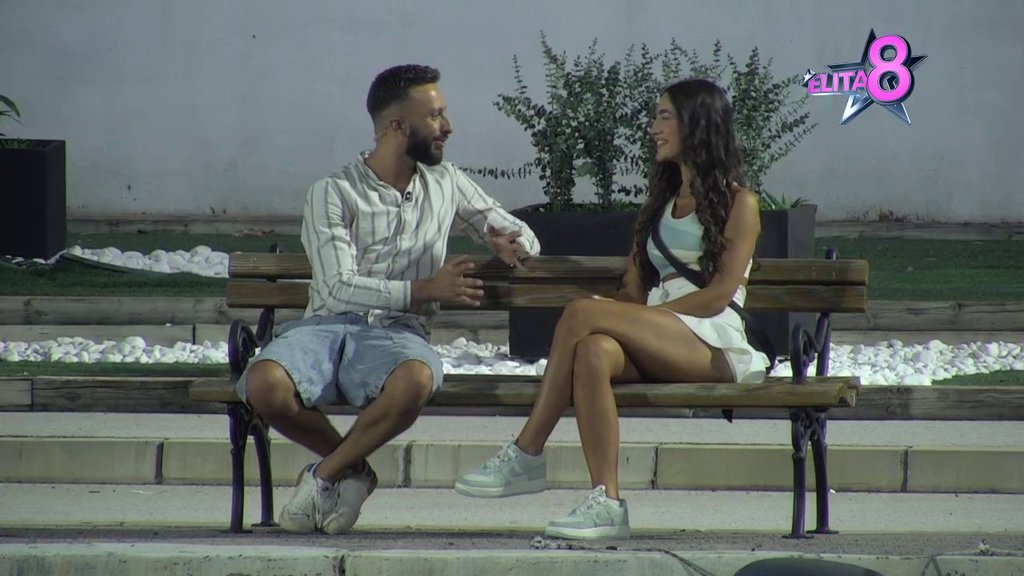 Sama sebi opalila šamar realnosti! Anđela shvatila da je Gastozu nebitna, likuje jer su mu svi okrenuli leđa: Drago mi je jer sam za sve bila u pravu! (VIDEO)