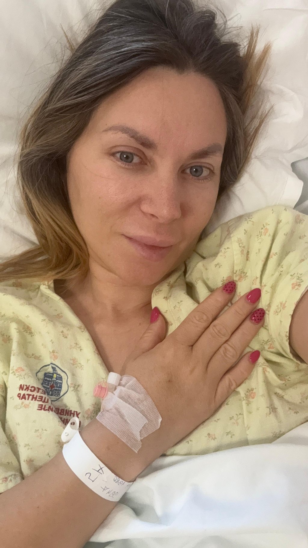 Vrištala sam od bolova, jedva sam hodala... Prvo oglašavanje Sneže Kušadasi nakon HITNE operacije: Odstranjen je deo jajnika, nadam se da je BENIGNO!
