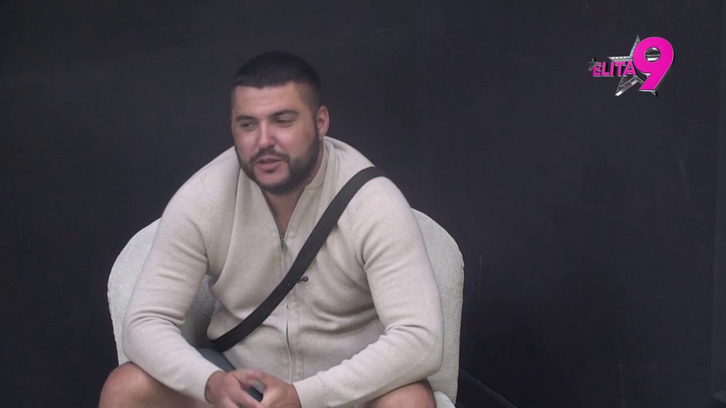 Ja sam žrtva vag*nalne manipulacije! Asmin shvatio da će mu žene doći glave, pa brže-bolje krenuo sa rešetanjem Stanije! (VIDEO)