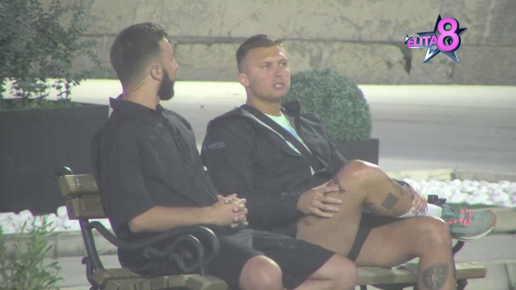 Prilazila mi je 100 puta i pitala... Karić više ne može očima da gleda Anđelu, do koske raskrinkao njenu taktiku za put do PRVOG MESTA! (VIDEO)