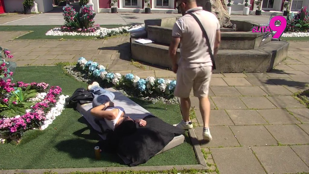 Neočekivano: Maja nagovara Asmina da reši probleme sa Stanijom, on pristao uz ove uslove (VIDEO)