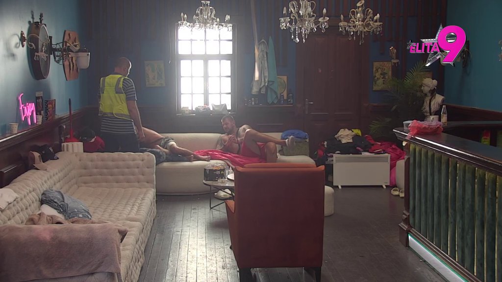 Maratonski sukob: Mića i Janjuš se ne zaustavljaju, pljušte prozivke! (VIDEO)