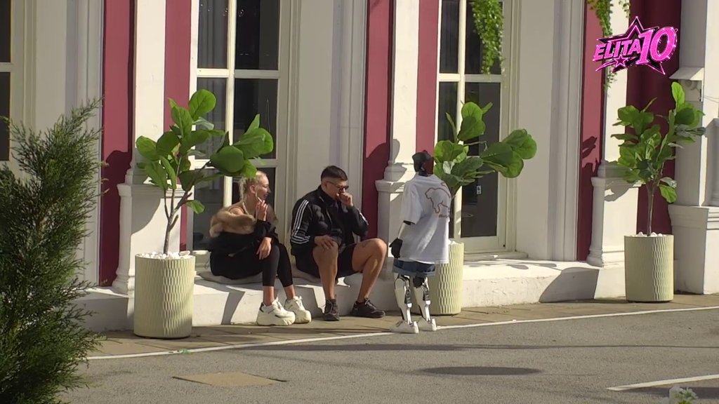 Zaljubila sam se, imam emocije, ali... Glorija se rastopila pored Terze, on očigledno žudi za njom: Od prvog dana kod mene varniči (VIDEO)