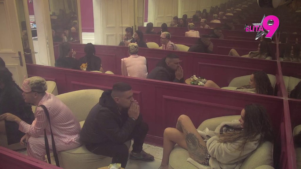 NE SUŠI OBRAZE! Bebica jeca ispred Teodore: Uvek možeš da mi se vratiš! (VIDEO)