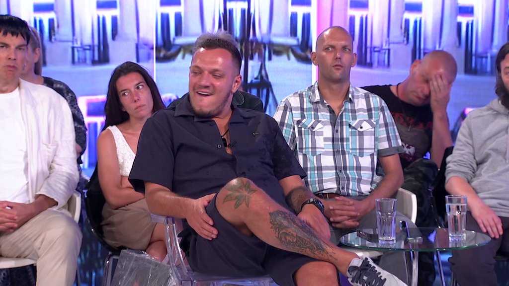 KU*VIN SINE, slina će da... Kačavenda u verbalnom klinču s Gastozom, Bebica se umešao, pa izvukao DEBLJI KRAJ: Još neko je bio moja devojka! (VIDEO)