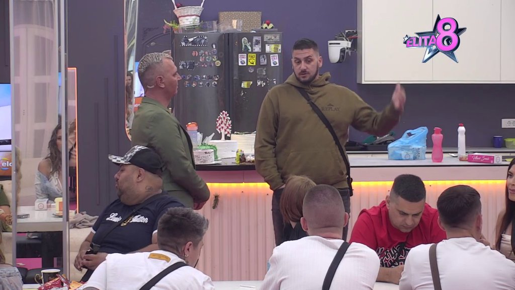Otkopali ratne sekire: Uroš i Sofija u brutalnom okršaju, uvrede pljušte kao nikad do sad! (VIDEO)