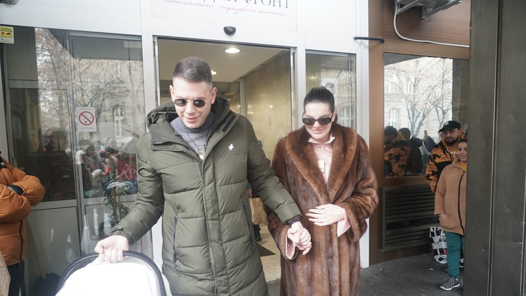 Veliko slavlje u domu Jovane i Bogdana Srejovića: Ona se oglasila i podelila emotivne fotke!