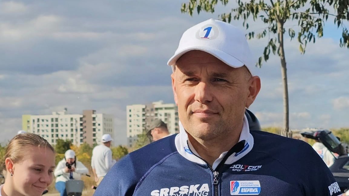 SNAŽNA PORUKA JEDINSTVA IZ NOVOG SADA! Biciklisti Srpske stigli da pruže podršku Vučiću: Srbija je naša majka i dom svakog Srbina, a oni koji žele da je ruše - IZGUBIĆE!
