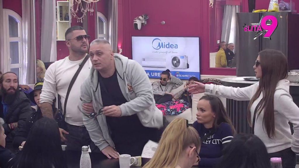 OBEZBEĐENJE U PRIPRAVNOSTI! Luks i Luka zaratili preko crnog stola, čašćavali se najgnusnijim uvredama! (VIDEO)