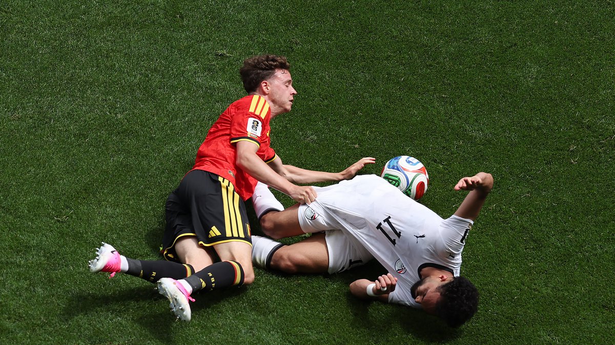 DVA GOLA ‘PALA’ U SIJETLU: Fudbaleri Belgije i Egipta odigrali nerešeno na Svetskom prvenstvu