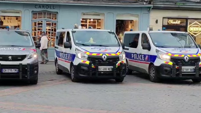 SRBIN KAMIONOM UDARIO ŽENU! Vukao je nekoliko metara, a kada je izašao iz kabine zatekao JEZIV prizor - Evo na koliko je osuđen u Francuskoj