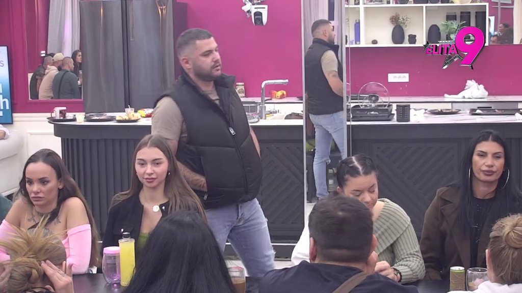 Ne nervira me, zapravo me radi: Asmin šokirao sve priznanjem, Miljana ga demolirala: Ovde je ćutanje jače od priče! (VIDEO)