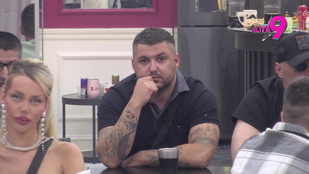 Kakav udarac za Maju Marinković! Aneli detaljno izanalizirala čestitku Filipa Cara, pa mu uputila emotivnu poruku! Skinula masku i Biljani Vujović! (VIDEO)