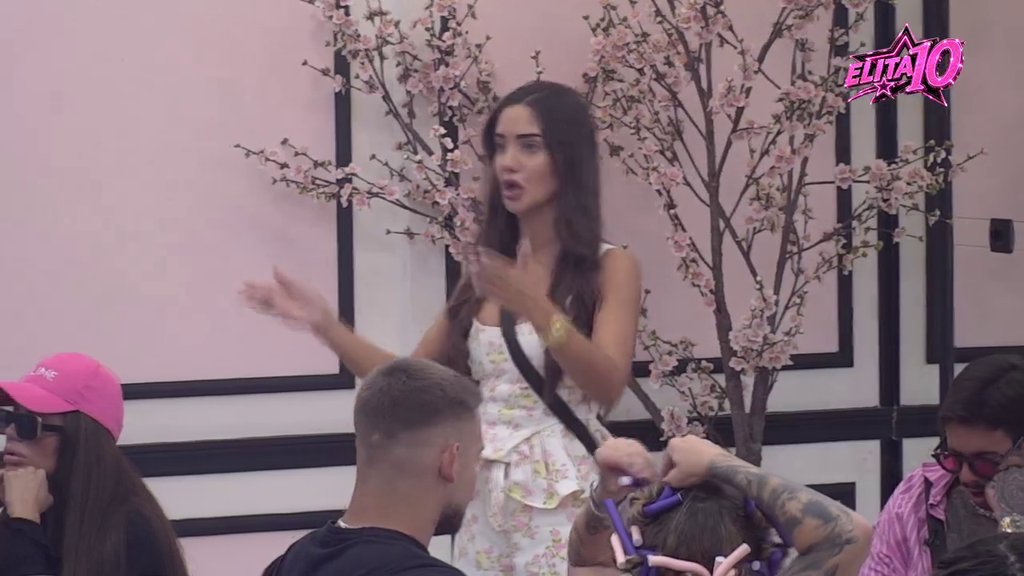 Drama se nastavlja: Car zamerio Anđeli jer nije oduvala Sukija, obelodanio šok detalje o njihovom odnosu, Đuričićeva odbranila hrvatskog biznismena (VIDEO)