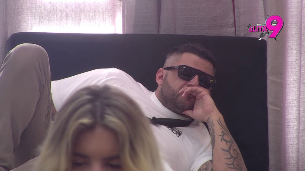 Nikad nisam bila sponzoruša: Stanija ne može da veruje kakve joj takmičari lepe etikete, pobesnela kao ris! (VIDEO)