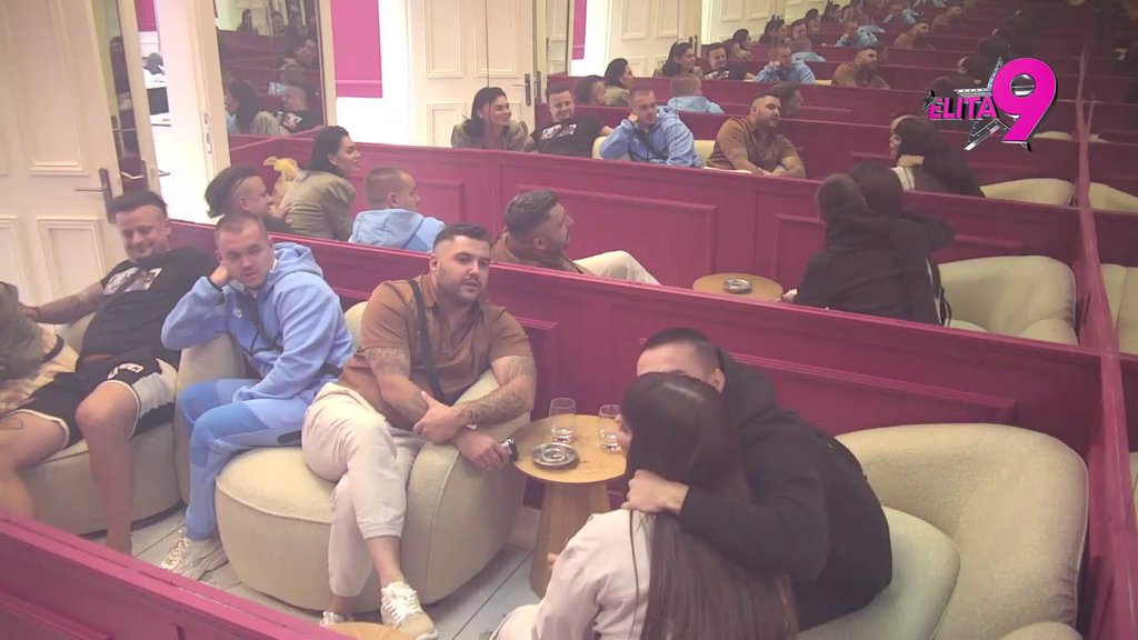 Pokazao petlju! Vedran priznao emocije prema Miljani, poljubio je pred svima, pa dao sve od sebe da je osvoji (VIDEO)