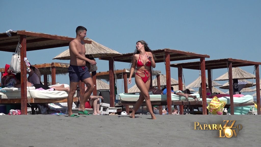 PAPARACO! Ena i Peja uživaju za sve pare u Crnoj Gori: Kad se ona skinula, svima popadale vilice, a onda se par zaigrao! (FOTO)
